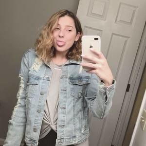 Meet your Posher, Marissa